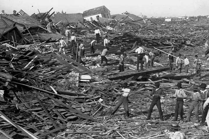 Voices of the 1900 Storm Private Tour - Photo 1 of 12